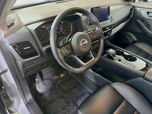 Certified 2023 Nissan Rogue SL FWD image 18