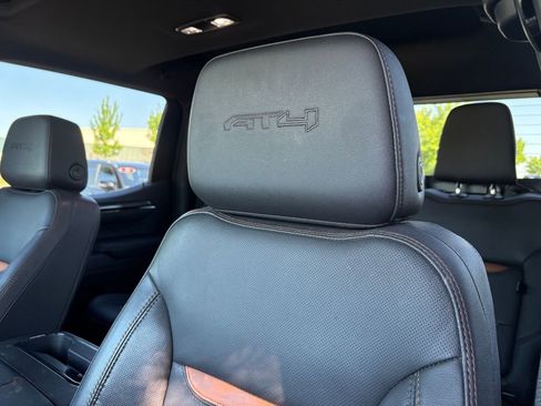 Certified 2023 GMC Sierra 1500 AT4 w/ AT4 Premium Package AWD/4WD image 18
