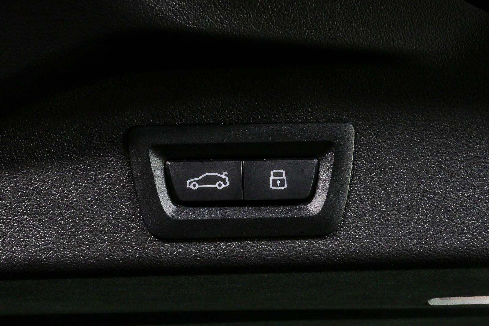 Used 2026 BMW X5 sDrive40i RWD image 32