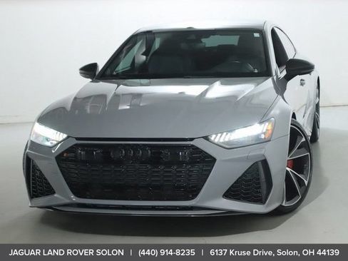 Used 2021 Audi RS 7 Sportback w/ Carbon Optic Package AWD/4WD image 3