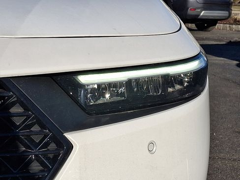 Certified 2025 Honda Accord EX-L image 12