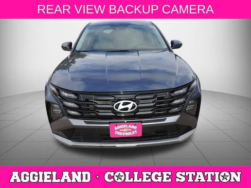 Used 2025 Hyundai Tucson SE FWD image 9