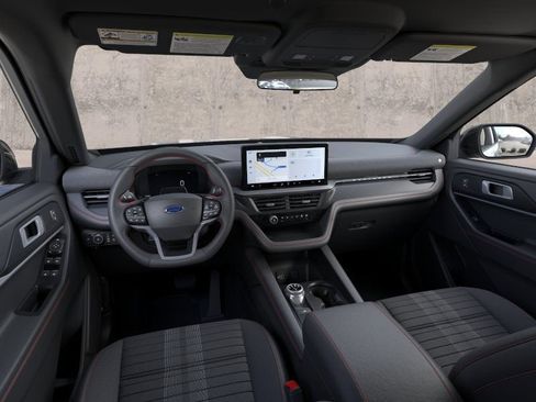 New 2026 Ford Explorer ST-Line w/ ST-Line Street Pack AWD/4WD image 9