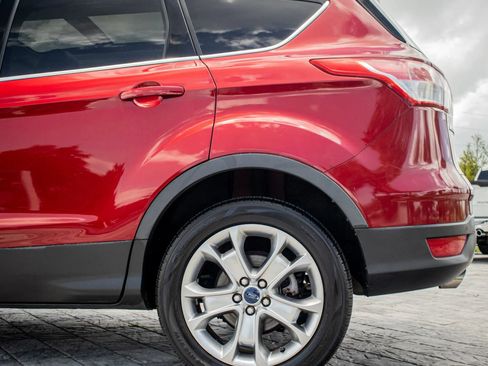 Used 2014 Ford Escape Titanium FWD image 13