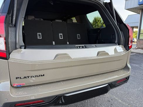 New 2026 Ford Expedition Platinum w/ Stealth Appearance Package AWD/4WD image 25