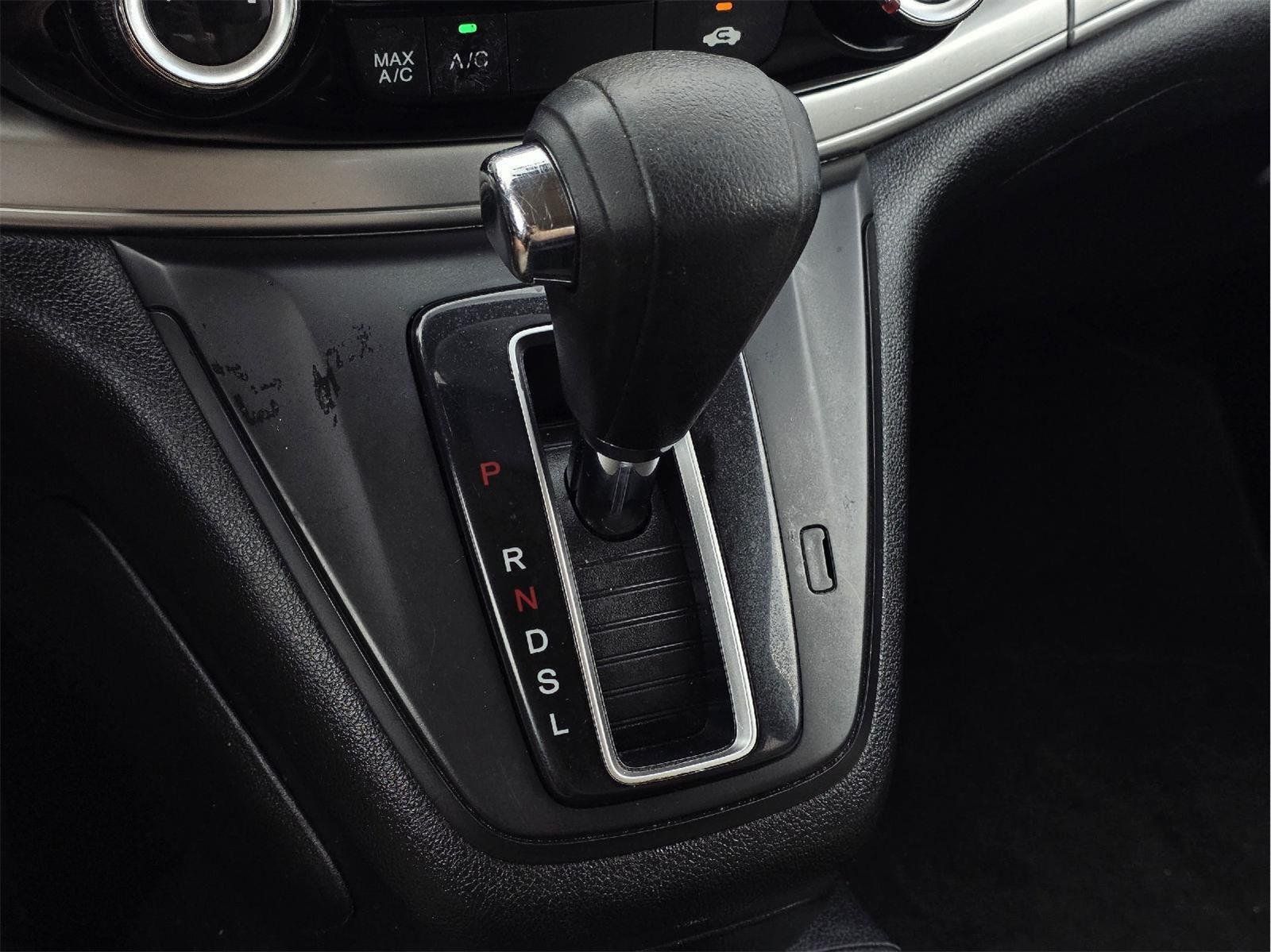 Used 2016 Honda CR-V SE image 18