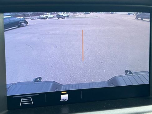 Used 2020 Chevrolet Colorado ZR2 w/ Colorado ZR2 Bison Edition image 16