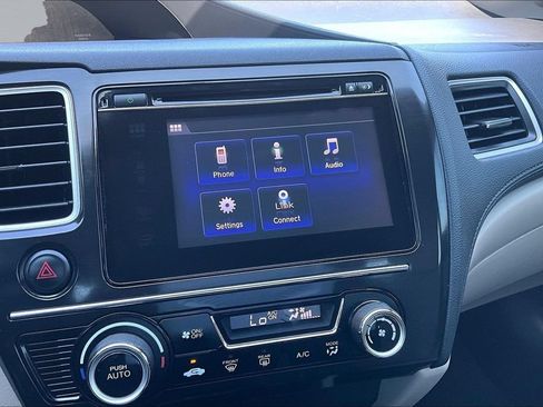 Used 2015 Honda Civic SE image 6