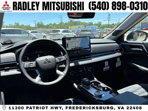 New 2026 Mitsubishi Outlander SE AWD/4WD image 14