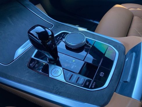 Used 2023 BMW X5 xDrive40i w/ M Sport Package image 25