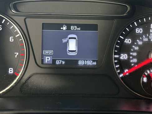 Used 2019 Kia Sorento L image 19