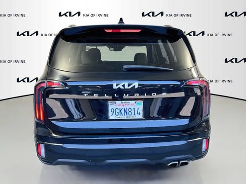 Used 2023 Kia Telluride EX w/ EX Captain's Chair Package FWD image 7