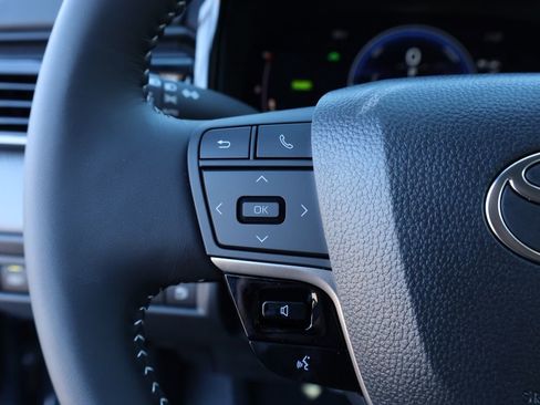 New 2026 Toyota Camry SE image 23