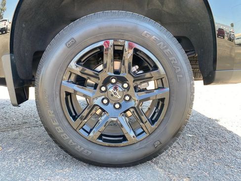 Used 2023 Chevrolet Silverado 1500 Custom RWD image 20