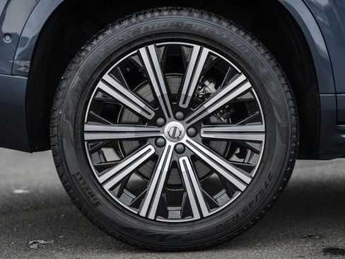 Used 2024 Volvo XC90 B6 Plus w/ Protection Package image 19