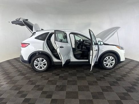 Used 2022 Ford Escape S AWD/4WD image 13