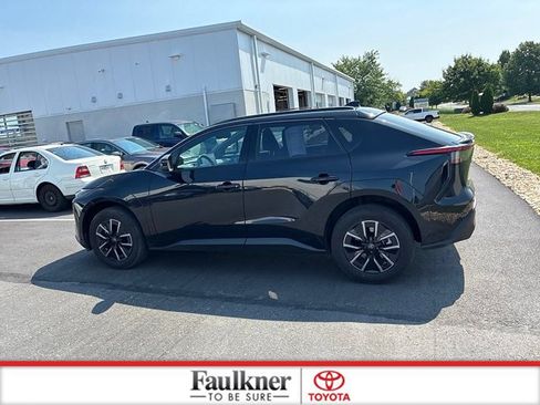 Used 2026 Toyota bZ FWD image 13