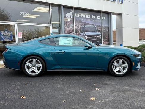 New 2026 Ford Mustang Coupe image 2