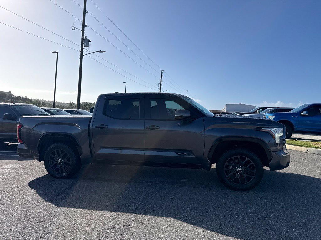 Used 2022 Toyota Tundra Platinum w/ Advanced Package AWD/4WD 360° Tour