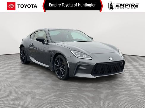 Used 2022 Toyota GR86 Premium image 1