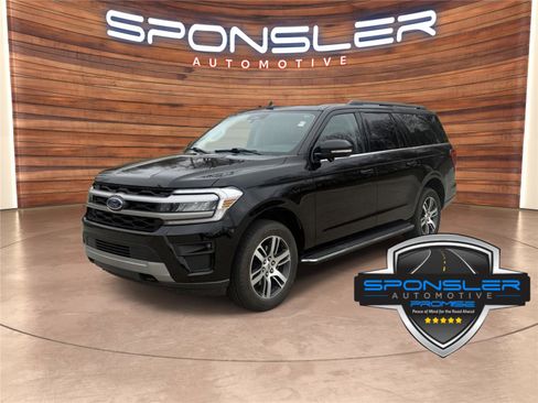 Used 2022 Ford Expedition Max XLT image 1