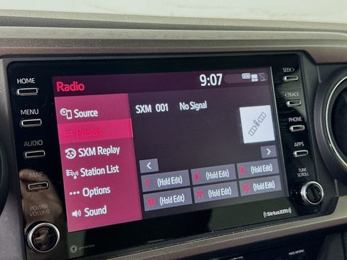 Used 2022 Toyota Tacoma SR5 w/ Technology Package image 29