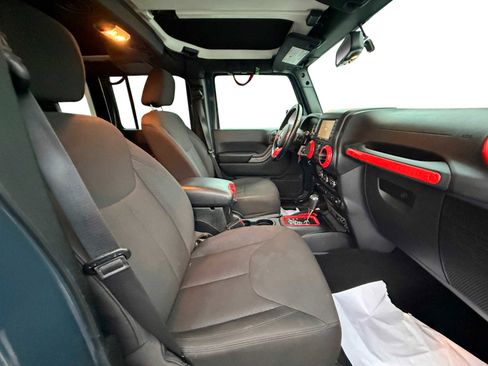 Used 2017 Jeep Wrangler Unlimited Sport w/ Quick Order Package 24S image 16