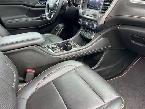 Used 2023 GMC Acadia AT4 w/ Technology Package image 19