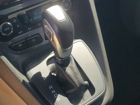 Used 2016 Ford Transit Connect Titanium image 18