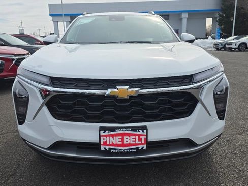 New 2026 Chevrolet Trax LT w/ Driver Confidence Package image 7