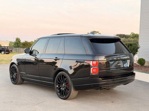 Used 2018 Land Rover Range Rover Supercharged AWD/4WD image 10