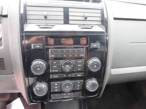Used 2012 Ford Escape Limited AWD/4WD image 5