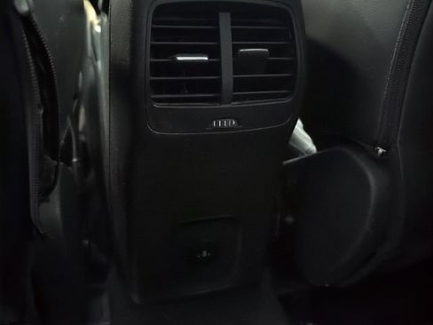 Certified 2023 Ford Escape Platinum AWD/4WD image 26