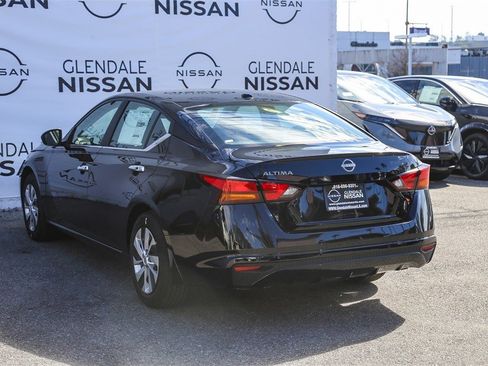 New 2025 Nissan Altima 2.5 S image 6