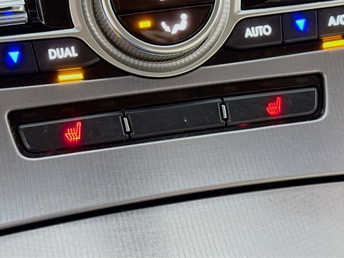 Used 2019 Lincoln MKZ Reserve image 4