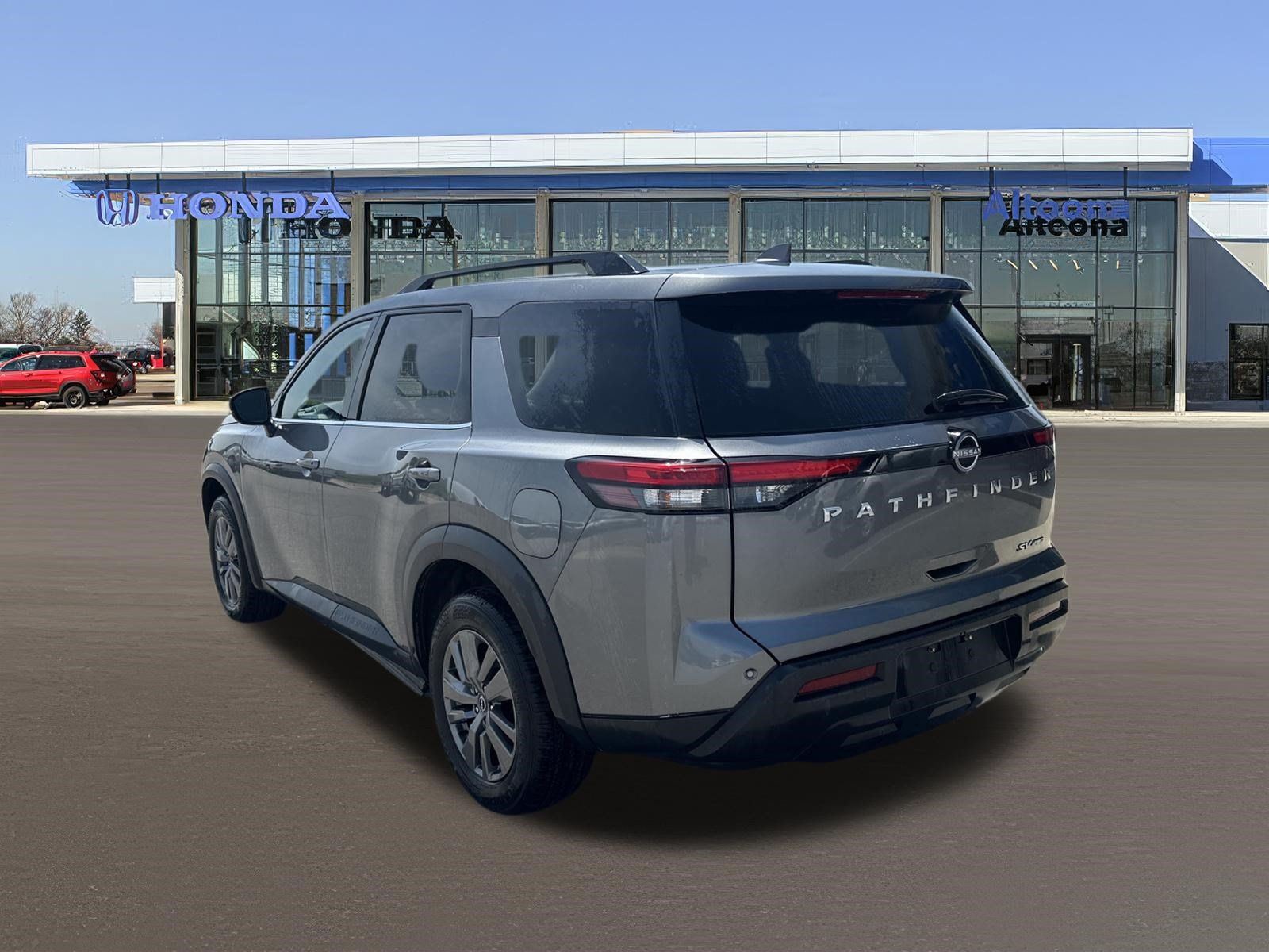 Used 2022 Nissan Pathfinder SV AWD/4WD image 3