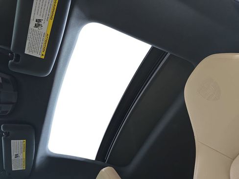 Certified 2024 Porsche 911 Carrera image 28