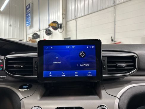 Certified 2023 Ford Explorer XLT w/ Equipment Group 202A AWD/4WD image 18