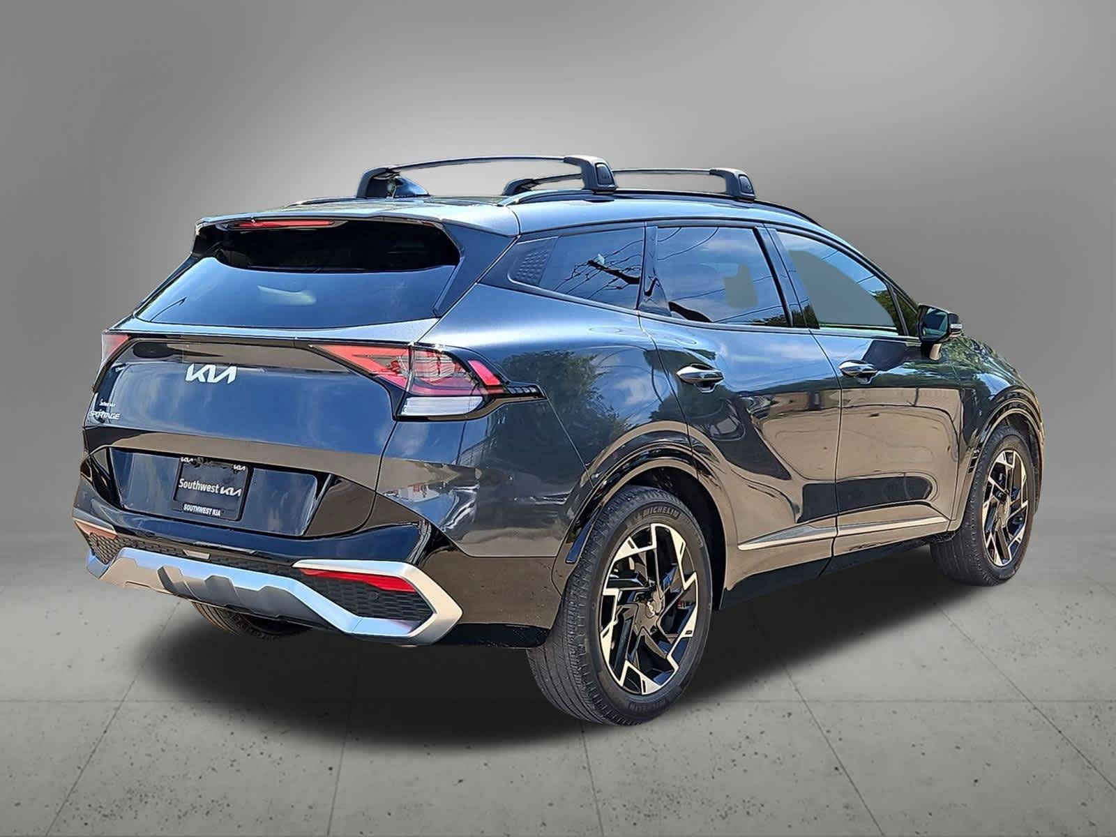 Used 2024 Kia Sportage SX FWD image 5