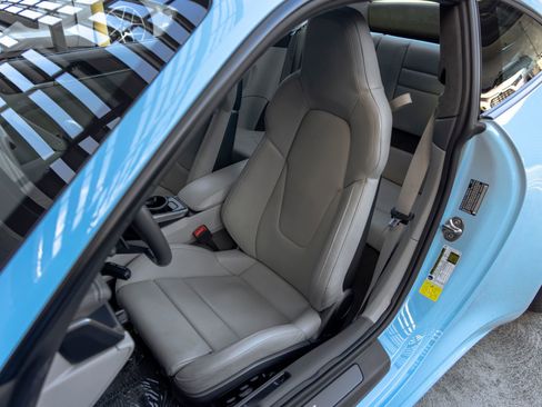 Certified 2022 Porsche 911 Carrera S RWD image 5