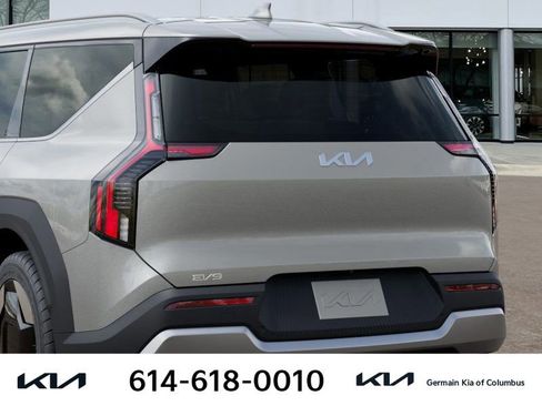 New 2026 Kia EV9 Wind image 16