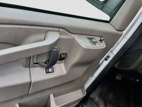 Used 2025 Chevrolet Express 2500 Extended w/ Driver Convenience Package RWD image 17