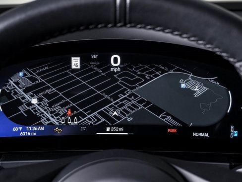 Certified 2025 Porsche Macan 4S Electric image 21