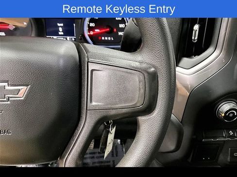 Used 2021 Chevrolet Silverado 1500 Custom Trail Boss image 16