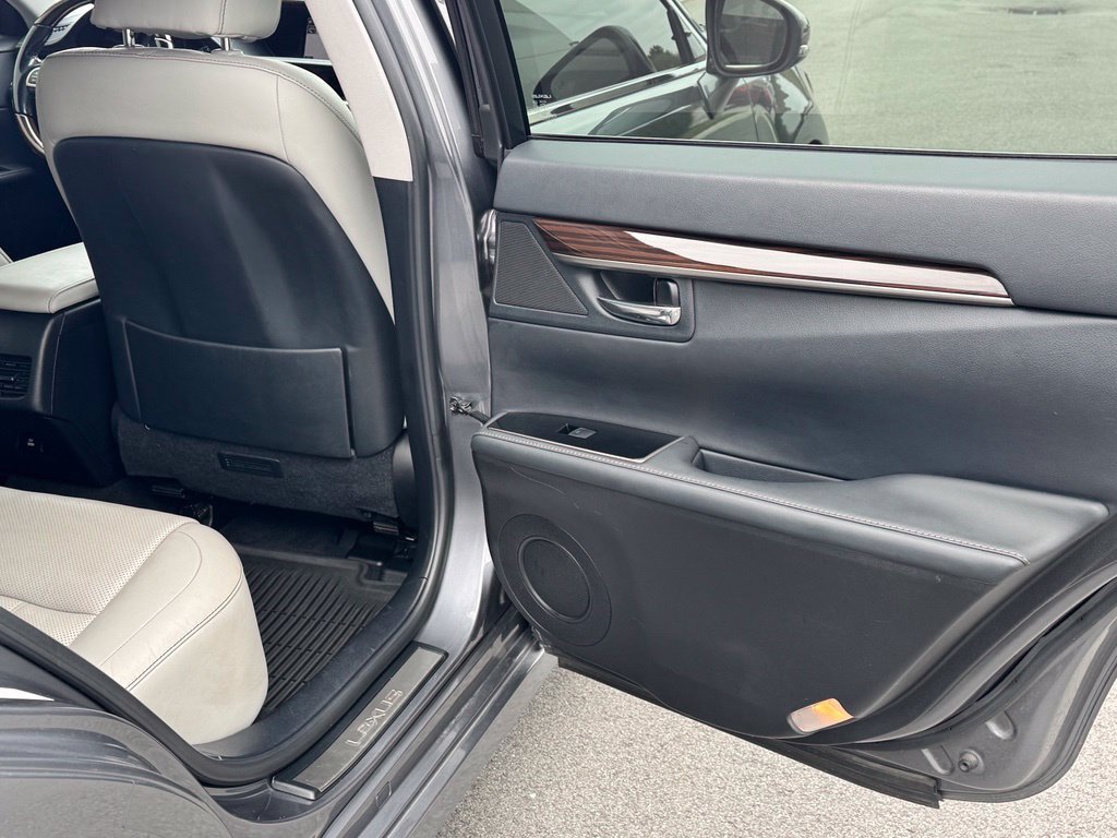 Used 2016 Lexus ES 350 FWD image 28