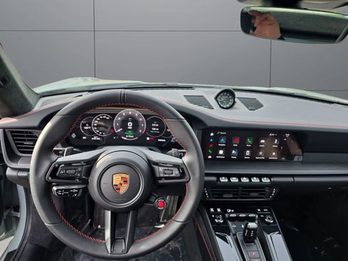 Used 2025 Porsche 911 Carrera 4 GTS image 14