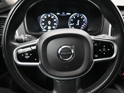 Used 2019 Volvo XC90 T6 Momentum w/ Protection Package Premier AWD/4WD image 13