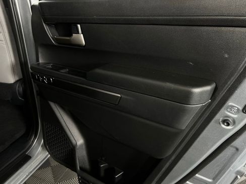 Used 2025 Toyota Tacoma TRD Off-Road image 28