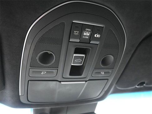 Used 2018 Genesis G80 3.3T Sport image 40