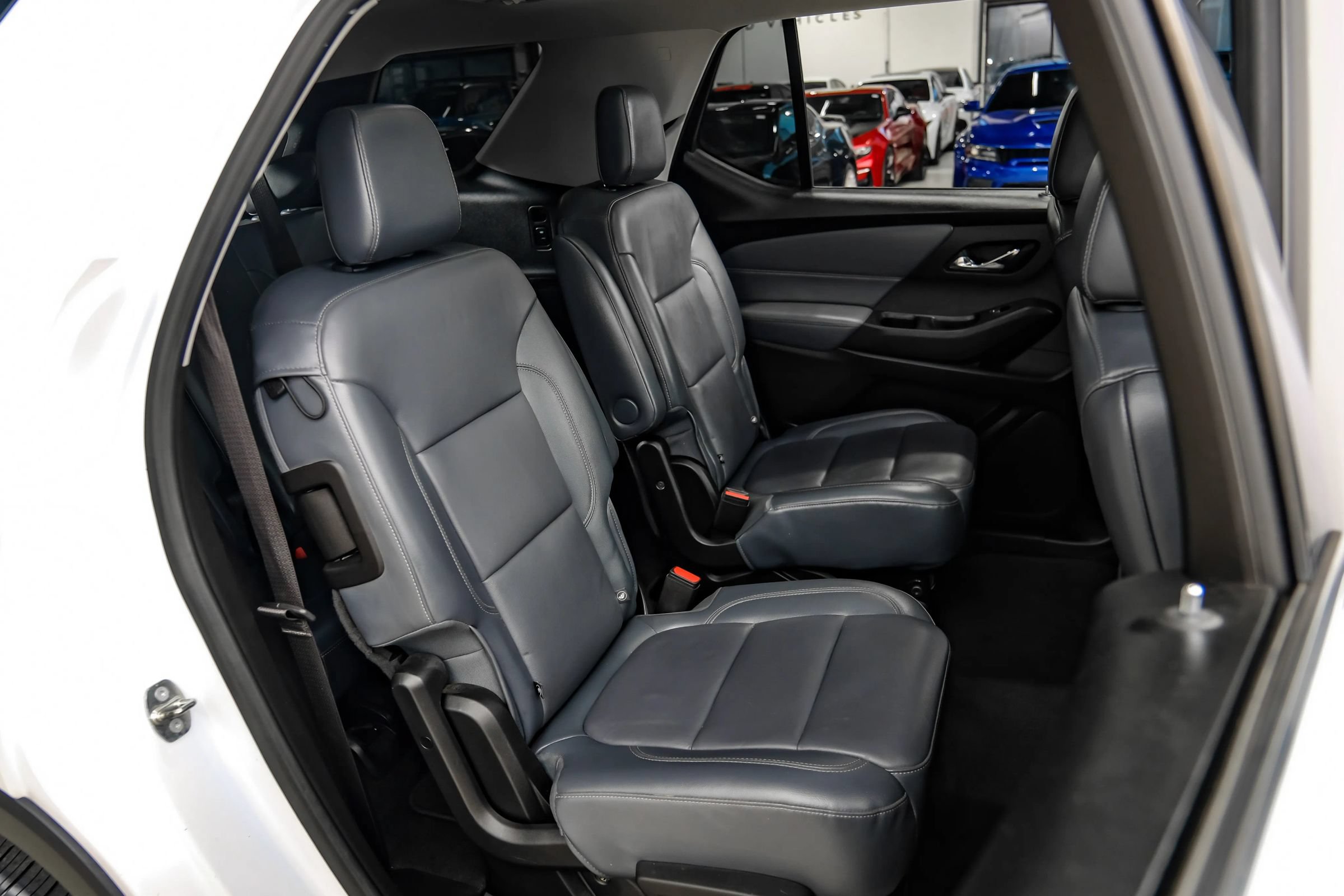 Used 2018 Chevrolet Traverse LT FWD image 47